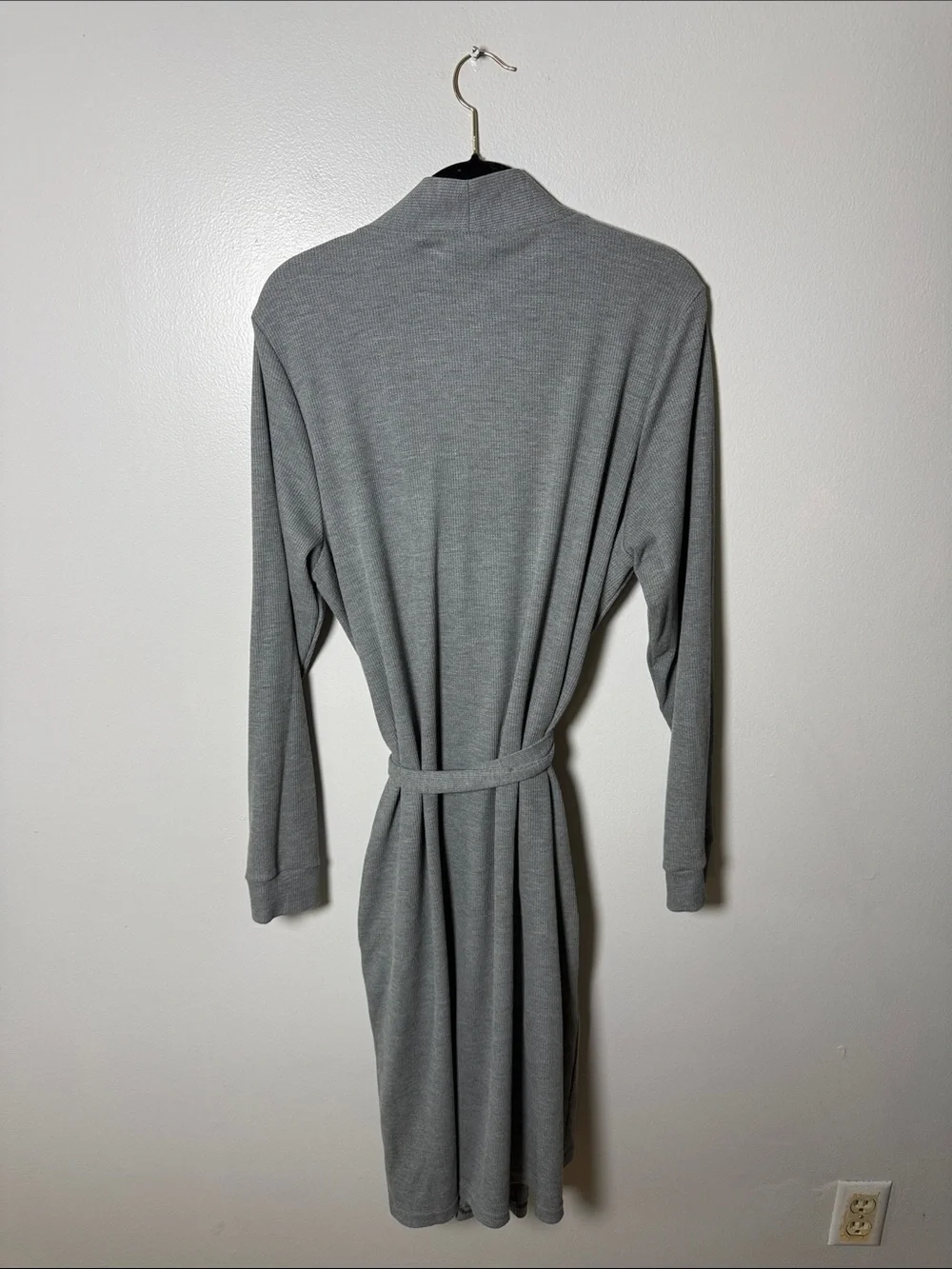 Tommy John Gray Wrap Robe with Self-Tie Belt Size Medium
